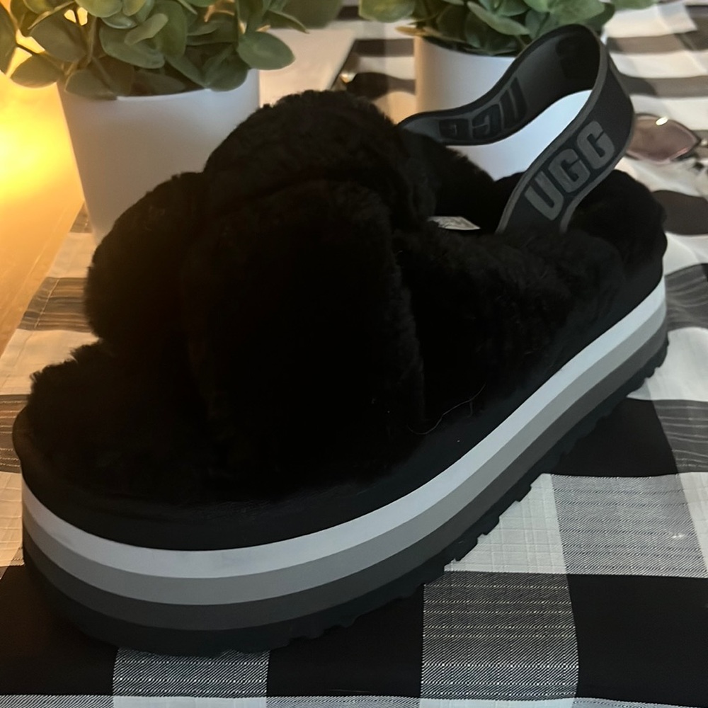 Ugg WOMEN'S DISCO KNOT SLIDE